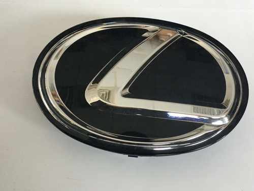 Емблема під склом Lexus LX 570 рестайлінг 2012+ / GX 460 2014-2019