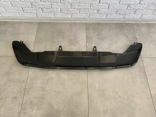 Накладка бампера нижня Lexus GX 460 2014-2021