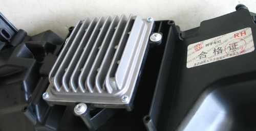 Передні фари тюнінг ксенон SY для Volkswagen Passat B8 2015+