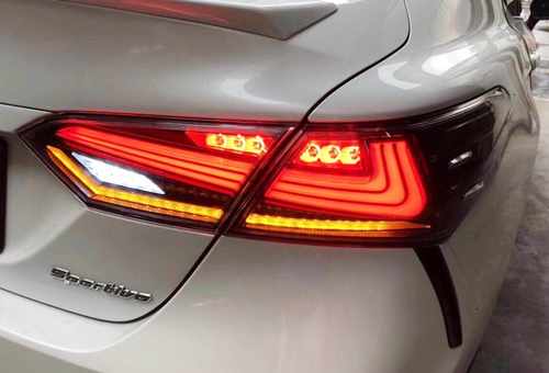 Задні ліхтарі LED тюнінг чорні для Toyota Camry XV70 2018+