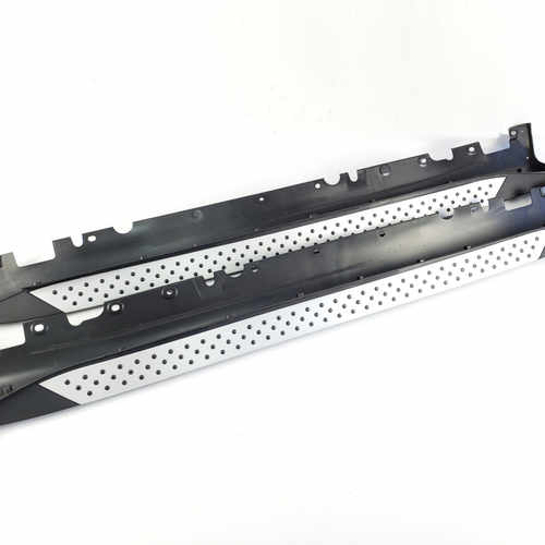 Бічні підніжки (пороги) на BMW X5 E70 2007-2013 рік