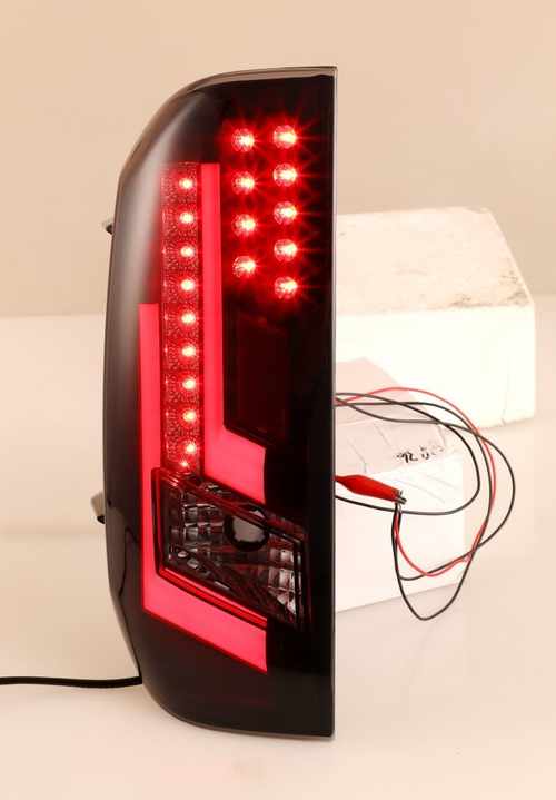 Задні ліхтарі LED чорні WJ1 для Toyota Tundra 2014