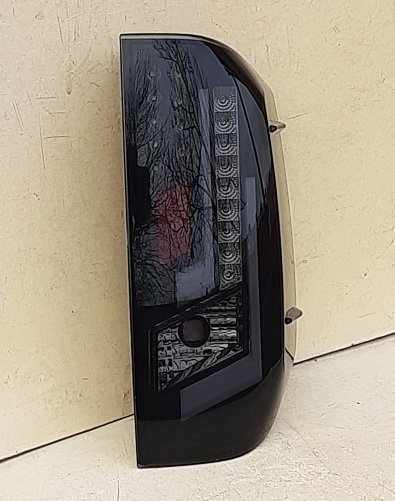 Задні ліхтарі LED чорні WJ1 для Toyota Tundra 2014