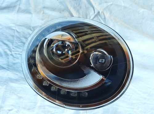 Передні фари з DRL ксенон для Volkswagen New Beetle 2013+