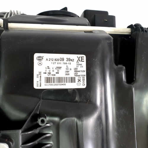 Передні фари Bi-Xenon Adaptive на Mercedes E-Class W212 2009-2013 року