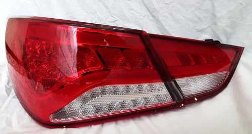 Задні ліхтарі червоні LED стиль WH для Hyundai Sonata YF 2009-2014