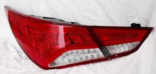 Задні ліхтарі червоні LED стиль WH для Hyundai Sonata YF 2009-2014
