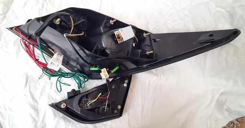 Задні ліхтарі червоні LED стиль WH для Hyundai Sonata YF 2009-2014