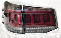 Задние фонари LED черно красные стиль CP для Toyota Land Cruiser 200 2016-2021