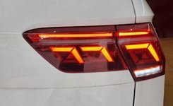Задние фонари LED стиль 2020 для Volkswagen Tiguan L 2016+