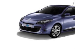 Накладка на передній бампер (нерж) для Renault Megane III 2013-2016 рр.