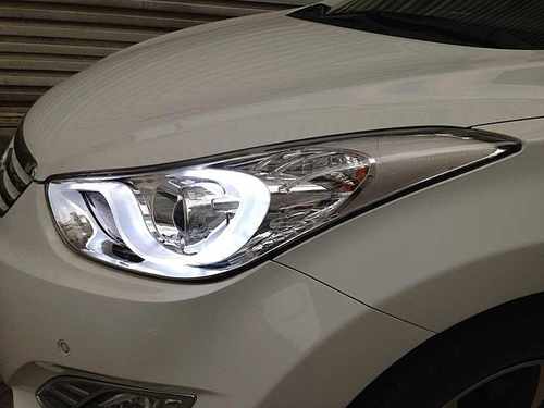 Передні фари ксенонові тюнінг чорні для Hyundai Elantra MD 2011-2015
