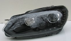 Передние фары черные R20 с LED для Volkswagen Golf 6 2009-2012