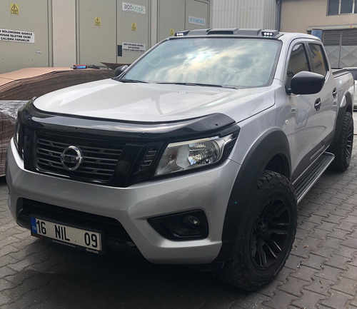 Козирок лобового скла (Meliset LED V1) для Nissan Navara/NP300 2016↗