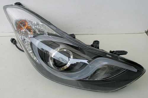 Передні фари ксенонові тюнінг чорні для Hyundai Elantra MD 2011-2015