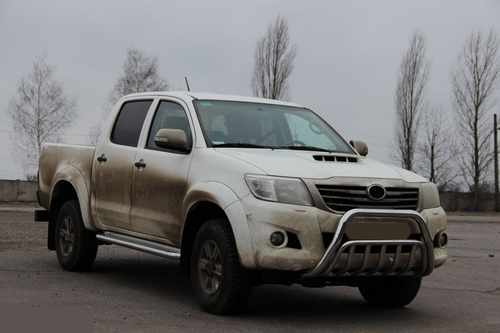 Кенгурятник WT002 (нерж.) для Toyota Hilux 2006-2015 