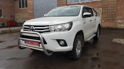 Кенгурятник WT007 (нерж) для Toyota Hilux 2015+ 