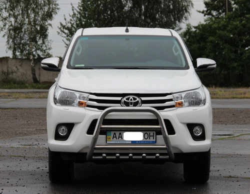 Кенгурятник QT006 (нерж.) для Toyota Hilux 2015+ рр