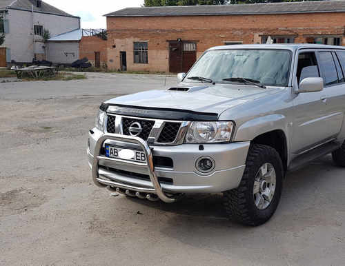Кенгурятник QT007 (нерж) для Nissan Patrol Y61 1997-2011 
