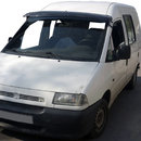 Козирьок на лобове скло (чорний глянець, 5мм) для Peugeot Expert 1996-2007 років.