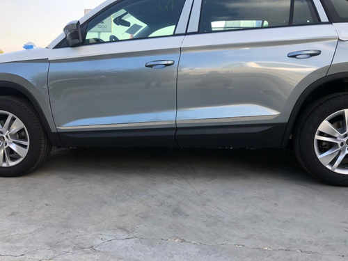 Молдинг дверний (нерж) для Skoda Kodiaq