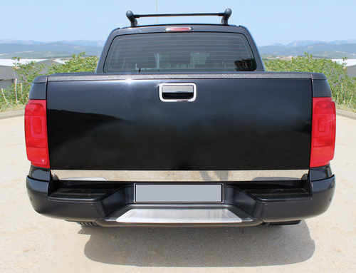 Хром накладка на нижню кромку кришки баг-ка (нерж.) для Amarok