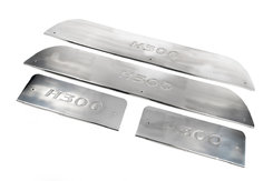 Хром накладки на пороги (нерж.) 4 шт. Omsa для H-1 2008+