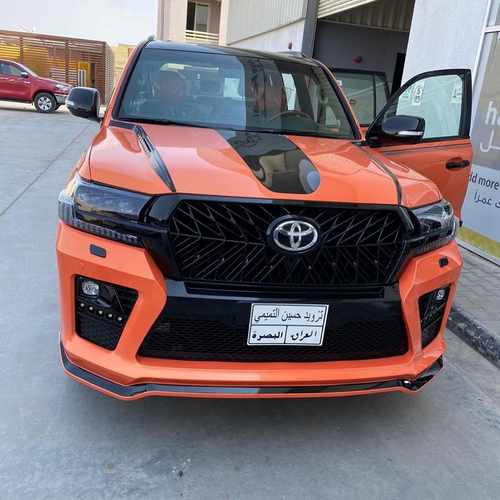 Передні фари Executive Black (Bugatti) Toyota Land Cruiser 200 2016-