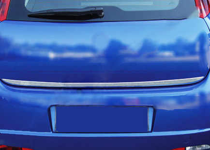 Хром накладка на нижню кромку кришки багажника (нерж.) Omsa для Fiat Grande Punto