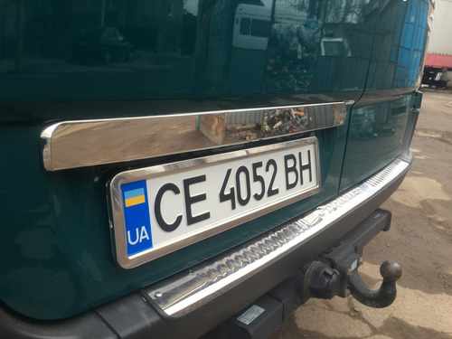 Хром накладка над номером Omsa для Mercedes Sprinter 2007-/VW Crafter 2006-