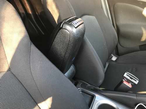 Підлокітник для Nissan Juke 2010-2019 рр.