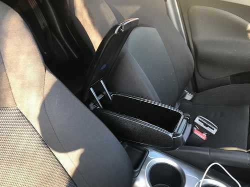 Підлокітник для Nissan Juke 2010-2019 рр.