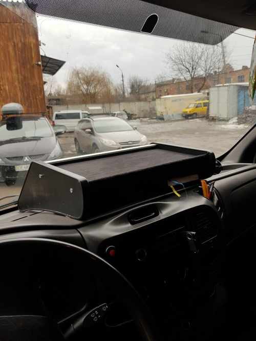 Полиця на торпеду для Ford Transit 2000-2006