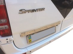 Хром накладка над номером Carmos для Mercedes Sprinter 2007-/VW Crafter 2006-