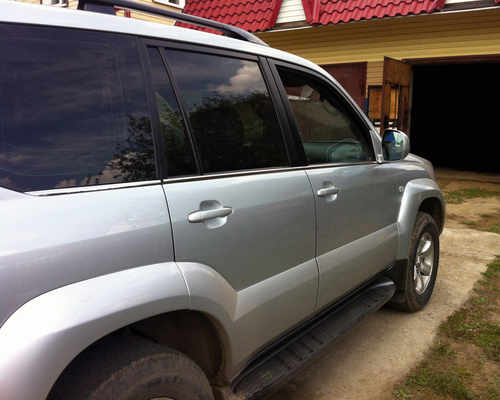 Хром на нижні молдинги вікон Carmos для Toyota Prado 120
