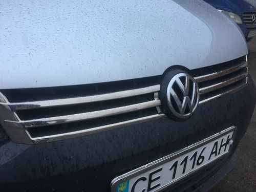 Хром накладки на передню решітку Carmos для VW Caddy 2010-2015
