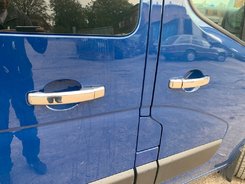 Nissan NV300 2016↗ мм. Накладки на ручки (4 шт) для Тюнінг Nissan