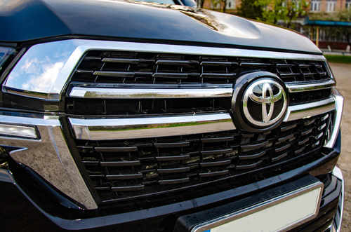 Комплект обвеса Toyota Land Cruiser 200 стиль Executive Lounge 2021 