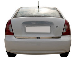 Хром накладка на нижню кромку кришки багажника (нерж.) Omsa для Accent 2006-2009