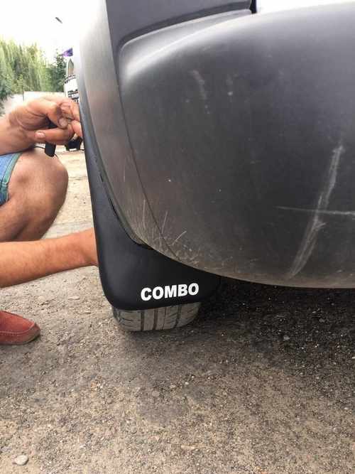 Бризковики (Туреччина) Задні для Opel Combo 2002-2012 рр.