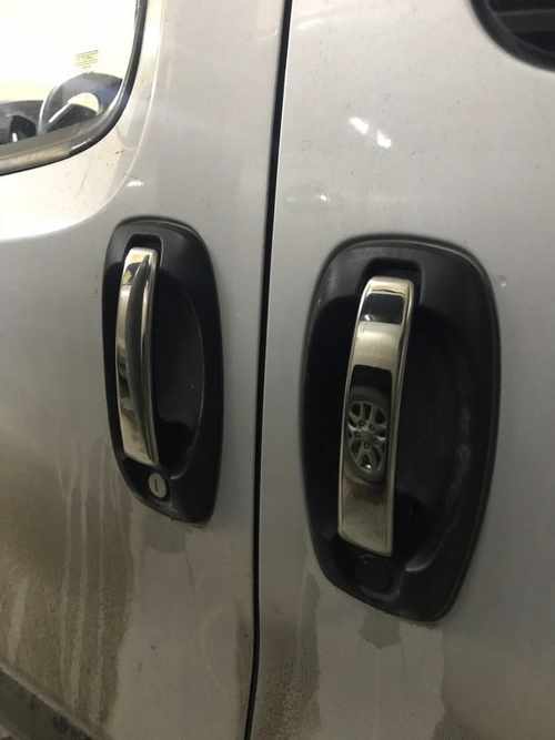 Хром накладки на ручки (4 шт) Carmos для Fiat Doblo 2010-/Opel Combo 2011+