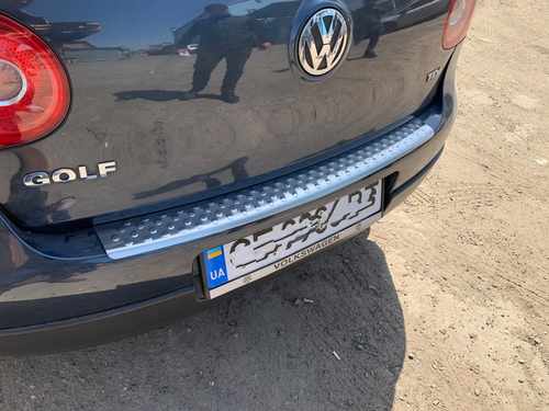 Накладка на задній бампер (матова) для Volkswagen Golf 5 2004-2008 хетчбек