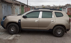 Хром накладки для Renault Duster Хром на стійки нерж Carmos (Туреччина)