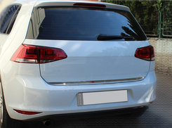 Хром накладка на нижню кромку кришки багажника (нерж.) для VW Golf 2012+
