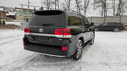 Комплект обвісу Toyota Land Cruiser 200 стиль Executive Lounge 2021 Білий