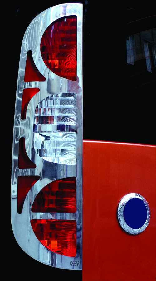 Хром окантовка на стопи (нерж.) для Fiat Doblo 2005-2010