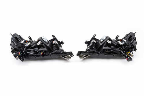 Передні фари Executive Black (Bugatti) Toyota Land Cruiser 200 2016-