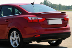 Планка над номером вузька (нерж) Седан (хром) для Ford Focus III 2011-2017 років.