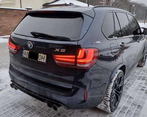 Задній бампер BMW X5 F15 2013-2018 рік (в стилі X5M F85)