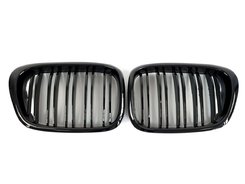 Решітка радіатора ніздрі BMW 5 Series E39 2000-2004 рік Чорний Глянець